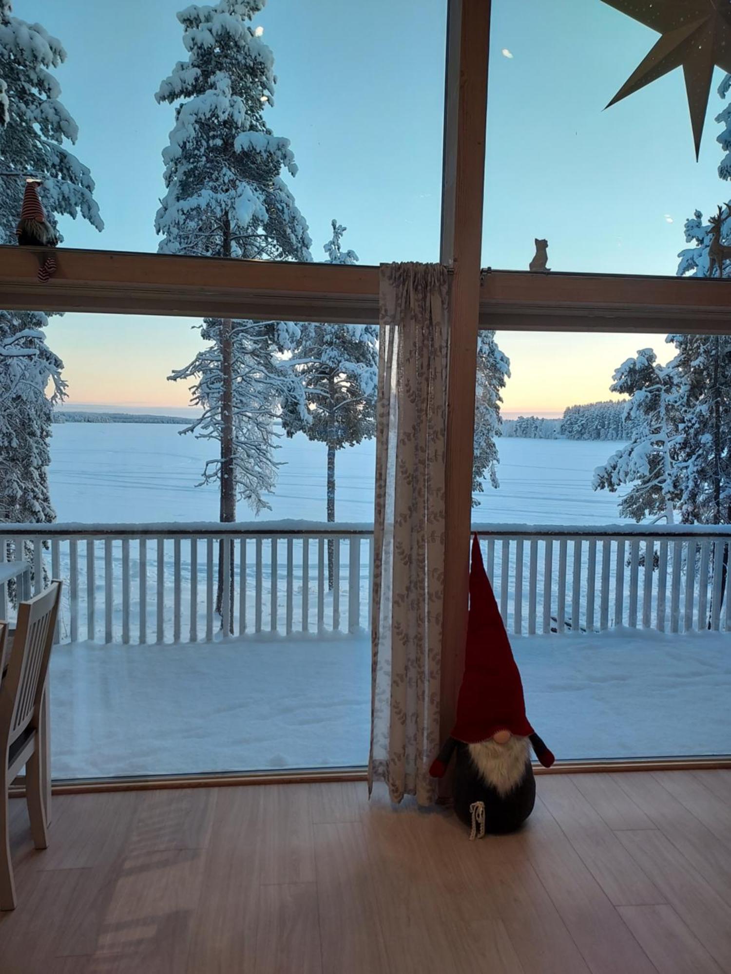 Villa Sirius Sieri, Nice Log-Cottage By The Lake Rovaniemi Exteriér fotografie